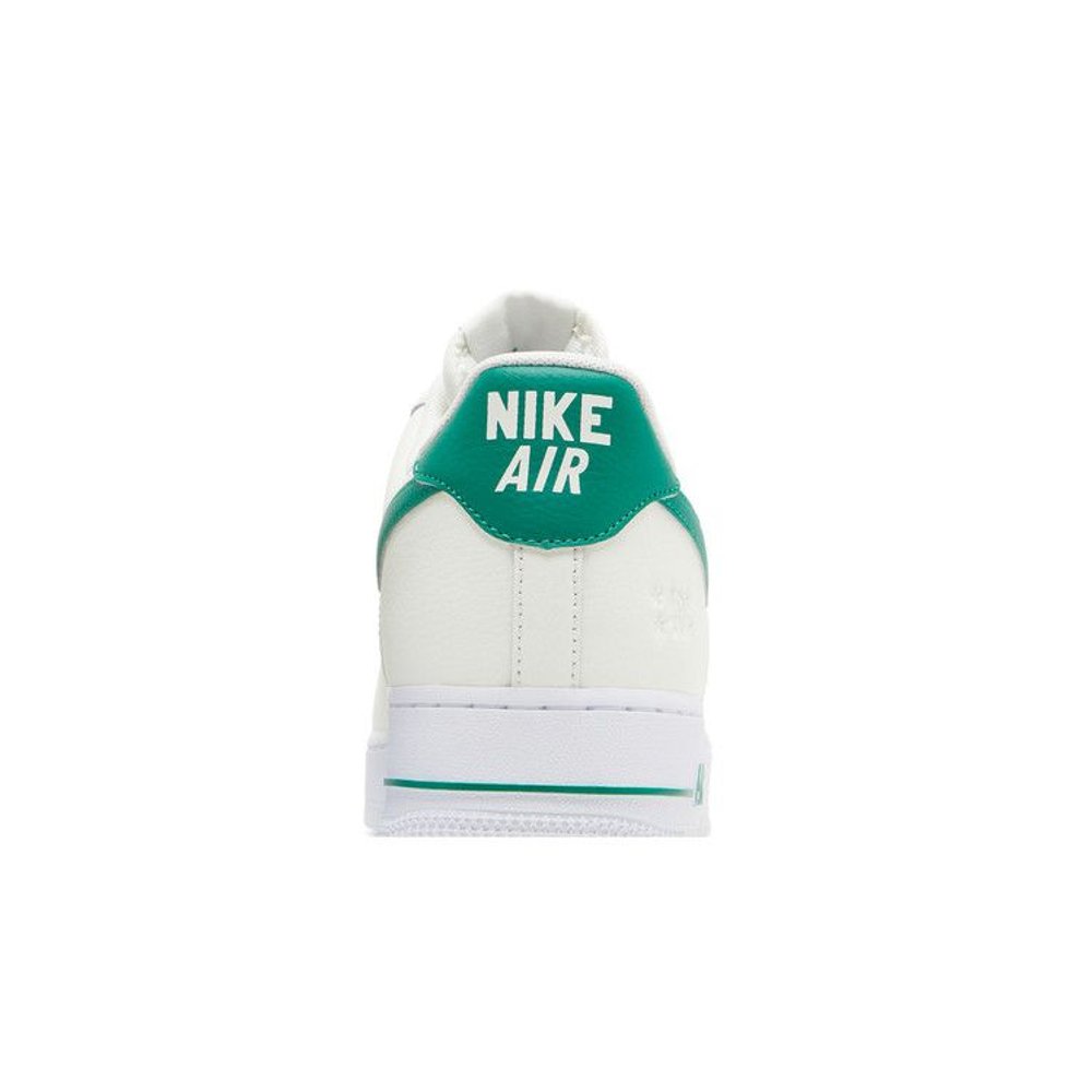 Nike Air Force 1 '07 LV8 '40th Anniversary - Sail Malachite' – detail materiálu | Purekickz