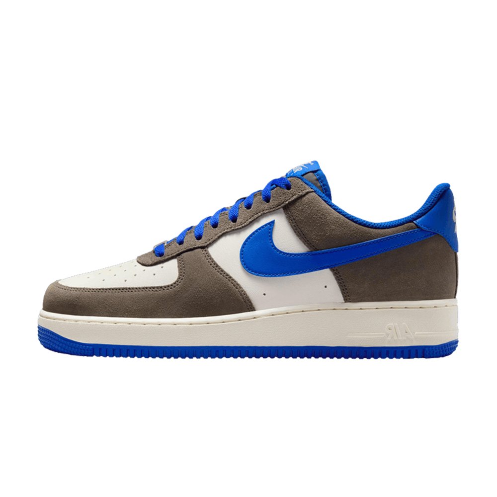 Nike Air Force 1 '07 LV8 'Cave Stone Hyper Royal' – hlavní pohled | Purekickz