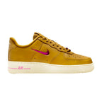 Nike Air Force 1 '07 SE Dance - Bronzine Pink – boční pohled | Purekickz