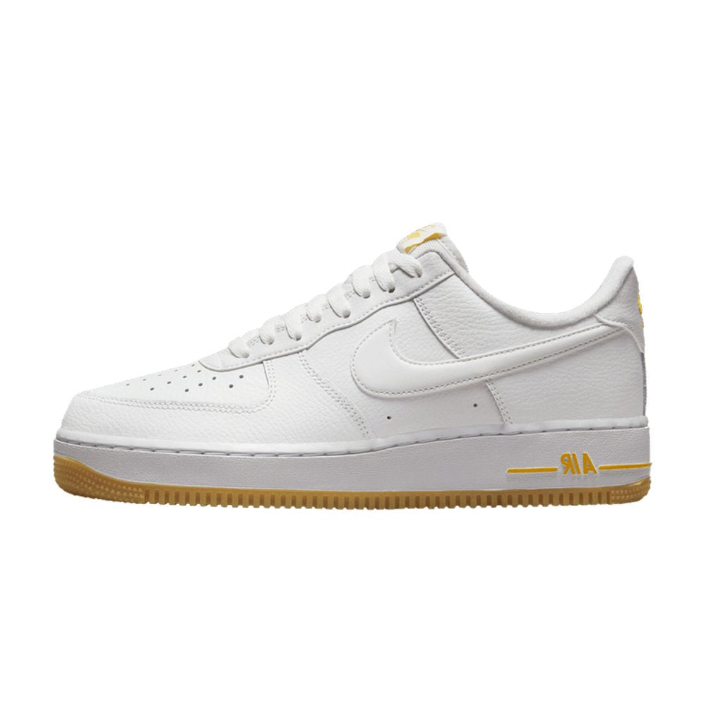 Nike Air Force 1 '07 'White University Gold Gum' – hlavní pohled | Purekickz
