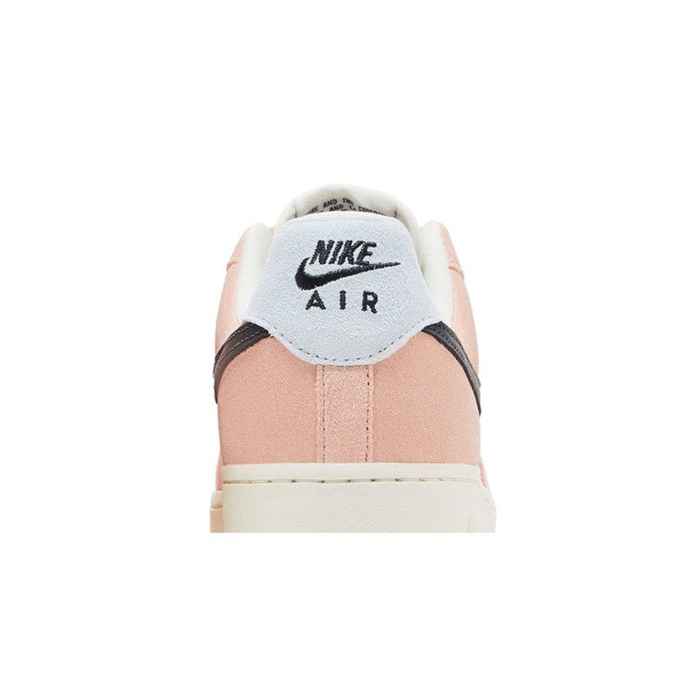 Nike Air Force 1 Low '07 Arctic Orange Pale Ivory Glacier Blue Off Noir (W) – detail materiálu | Purekickz