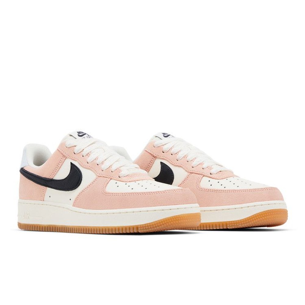 Nike Air Force 1 Low '07 Arctic Orange Pale Ivory Glacier Blue Off Noir (W) – lifestyle foto | Purekickz