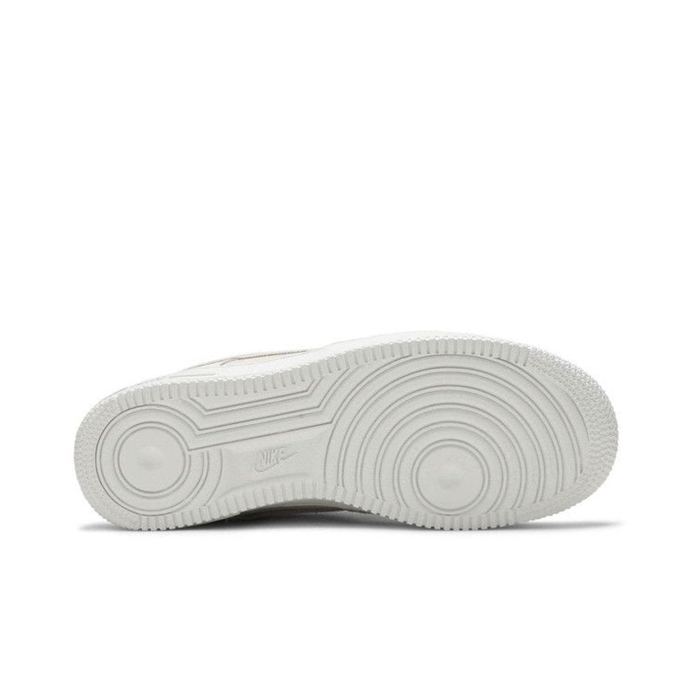 Nike Air Force 1 Low '07 Coconut Milk – zadní pohled | Purekickz