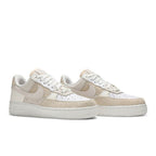 Nike Air Force 1 Low '07 Coconut Milk – lifestyle foto | Purekickz