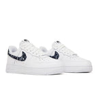 Nike Air Force 1 Low '07 Essential White Black Paisley (W) – lifestyle foto | Purekickz