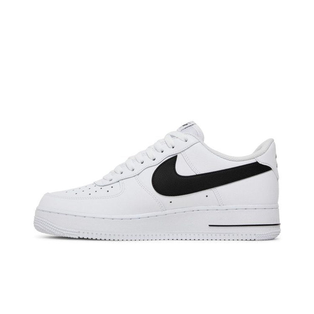 Nike Air Force 1 Low '07 FM Cut Out Swoosh White Black – hlavní pohled | Purekickz