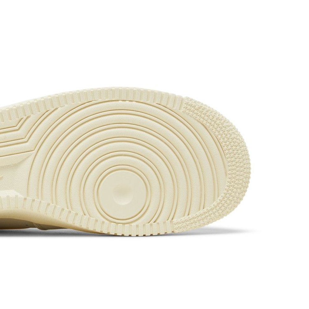 Nike Air Force 1 Low '07 Jewel Light Bone Coconut Milk – pohled shora | Purekickz