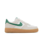 Nike Air Force 1 Low '07 LV8 Phantom Malachite Gum – boční pohled | Purekickz