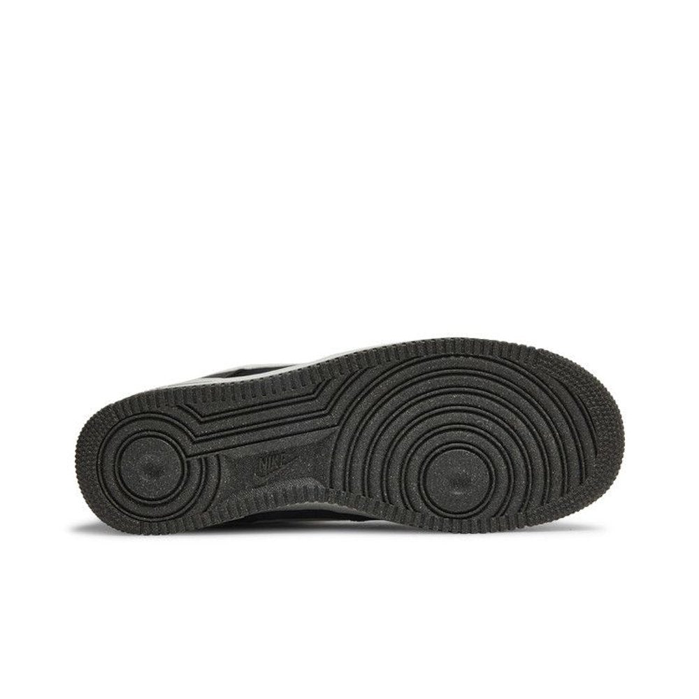 Nike Air Force 1 Low '07 LV8 Toasty Black White – zadní pohled | Purekickz