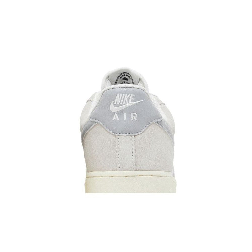 Nike Air Force 1 Low '07 LV8 Vintage Certified Fresh Photon Dust Sail – detail materiálu | Purekickz