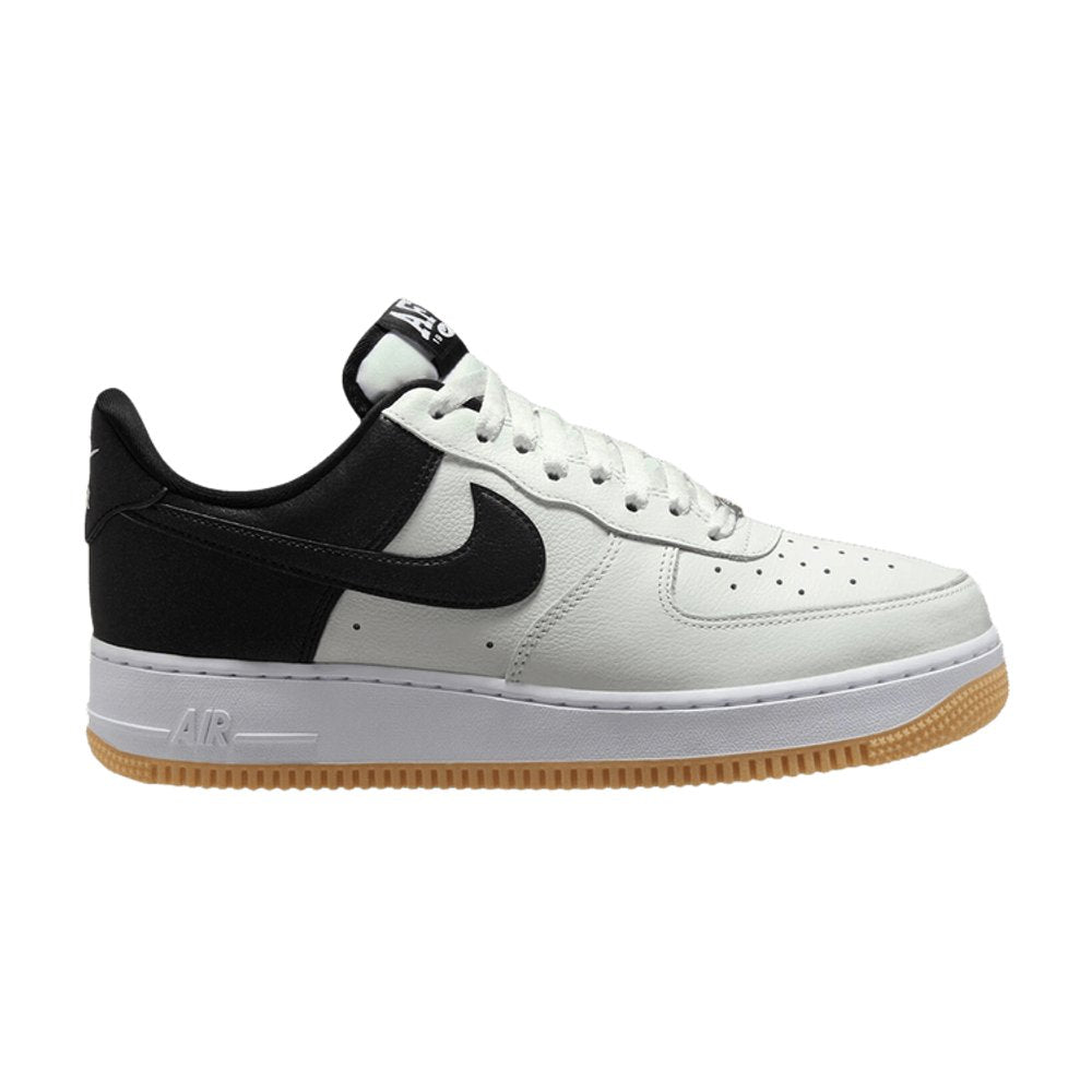 Nike Air Force 1 Low '07 LV8 White Black Metallic Silver – hlavní pohled | Purekickz