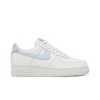 Nike Air Force 1 Low '07 Mini Swooshes White Football Grey (W) – boční pohled | Purekickz