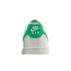 Nike Air Force 1 Low '07 Patent Platinum Tint Stadium Green – detail materiálu | Purekickz