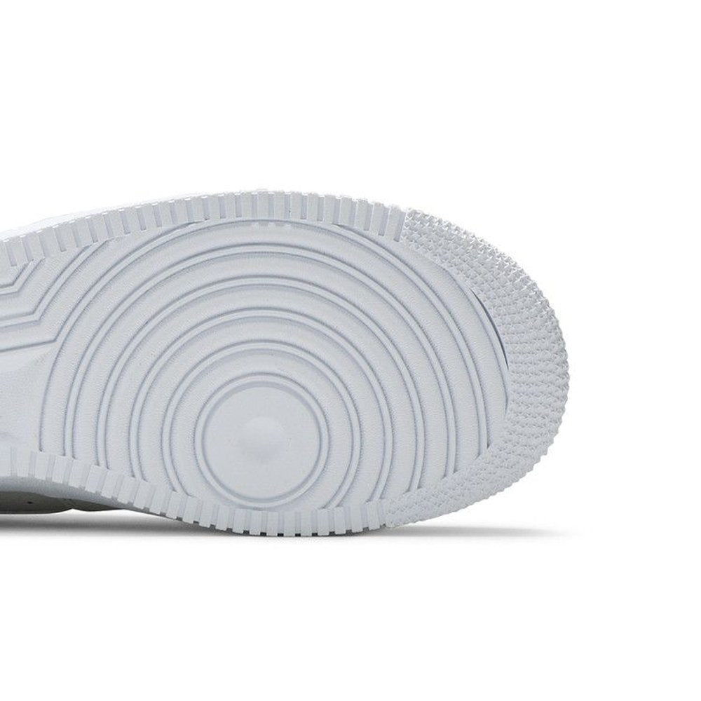 Nike Air Force 1 Low 07 Pebbled Pure Platinum – pohled shora | Purekickz