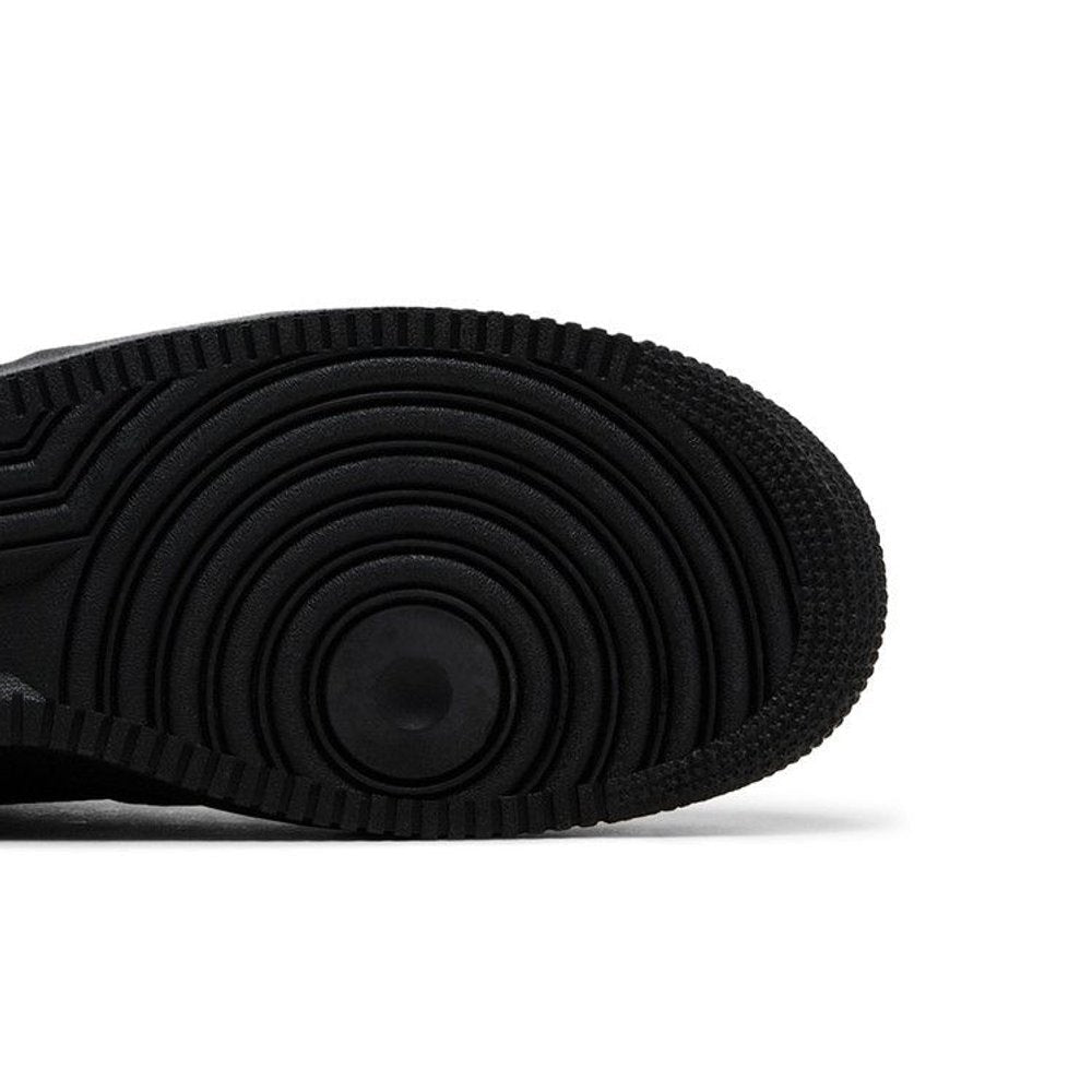 Nike Air Force 1 Low '07 SE Black University Blue – pohled shora | Purekickz