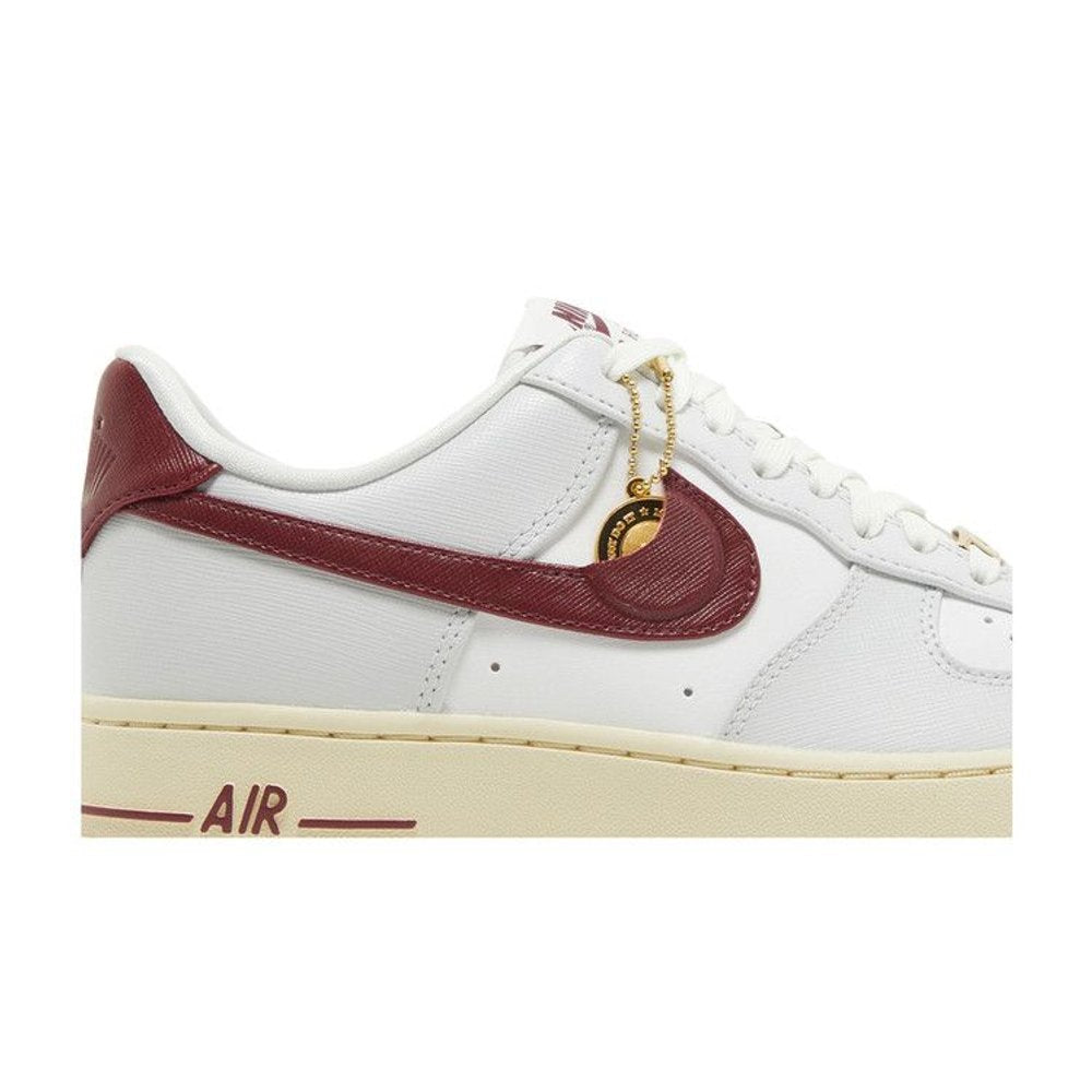 Nike Air Force 1 Low '07 SE Just Do It Photon Dust Team Red (W) – detail | Purekickz