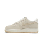 Nike Air Force 1 Low '07 SE Sanddrift Gum Fleece (W) – hlavní pohled | Purekickz