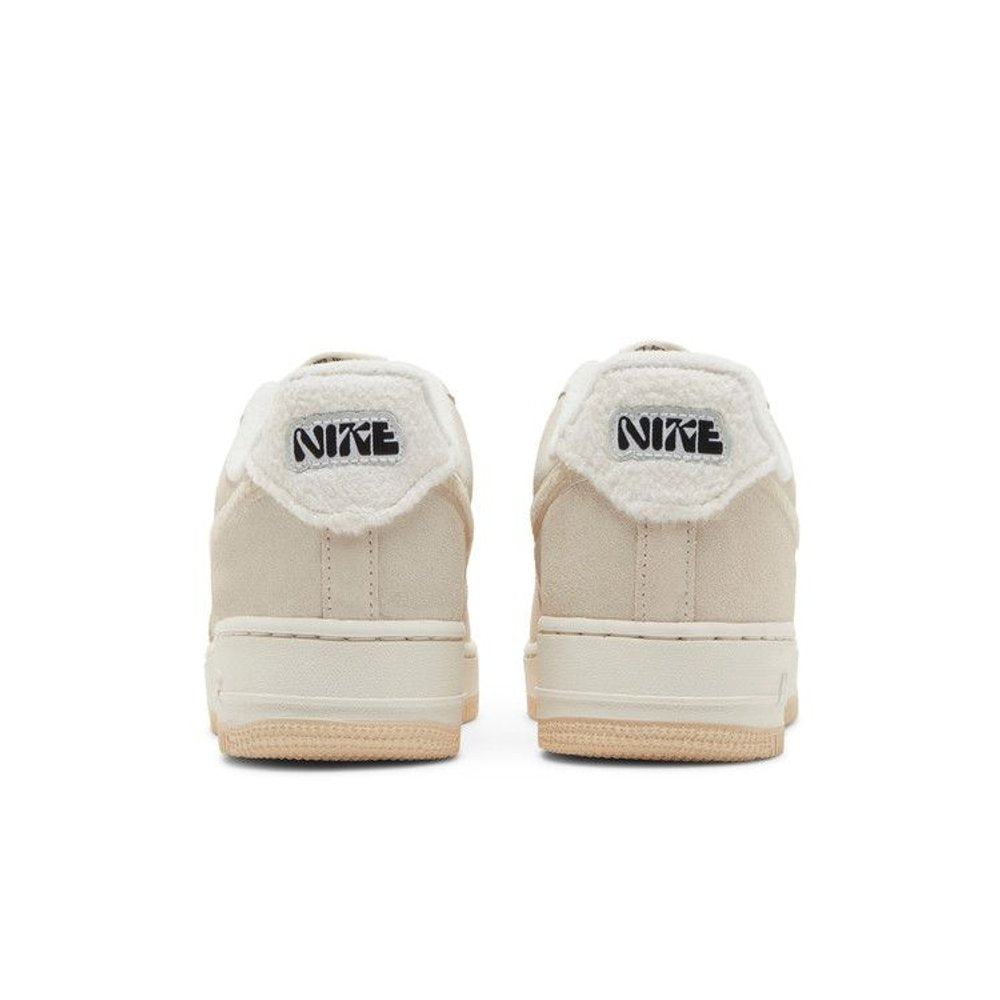 Nike Air Force 1 Low '07 SE Sanddrift Gum Fleece (W) – podrážka | Purekickz