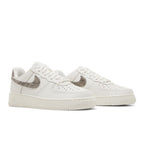 Nike Air Force 1 Low '07 Snakeskin Phantom (W) – lifestyle foto | Purekickz