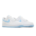 Nike Air Force 1 Low '07 White Aquarius Blue – lifestyle foto | Purekickz