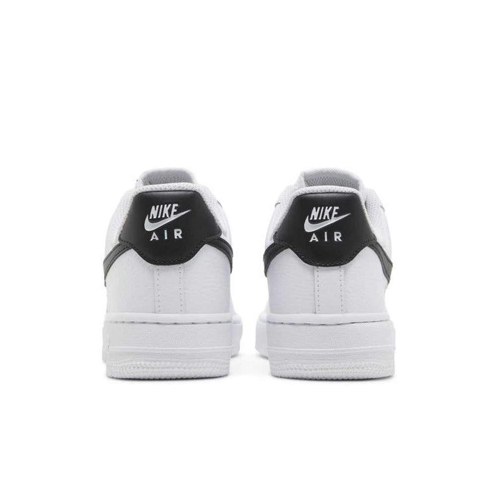 Nike Air Force 1 Low '07 White Black (W) – podrážka | Purekickz