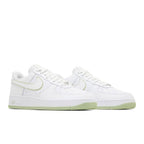Nike Air Force 1 Low '07 White Honeydew – lifestyle foto | Purekickz