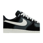 Nike Air Force 1 Low Black Iron Grey Patent – detail | Purekickz