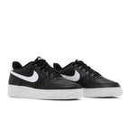 Nike Air Force 1 Low Black White (GS) – lifestyle foto | Purekickz