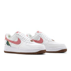 Nike Air Force 1 Low Catechu (Women's) – lifestyle foto | Purekickz