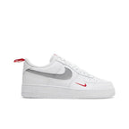 Nike Air Force 1 Low Cut Out Swoosh - White – boční pohled | Purekickz
