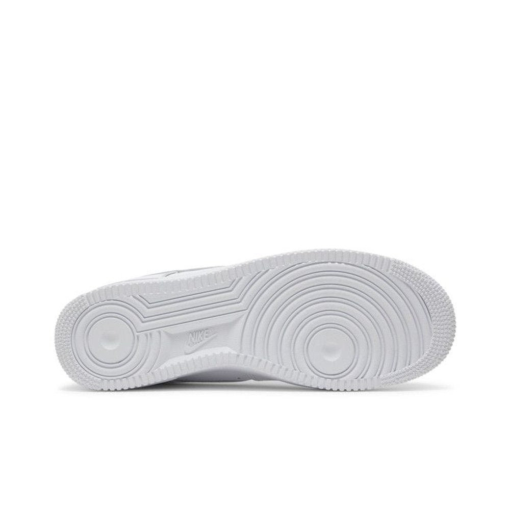 Nike Air Force 1 Low Flyease White – zadní pohled | Purekickz