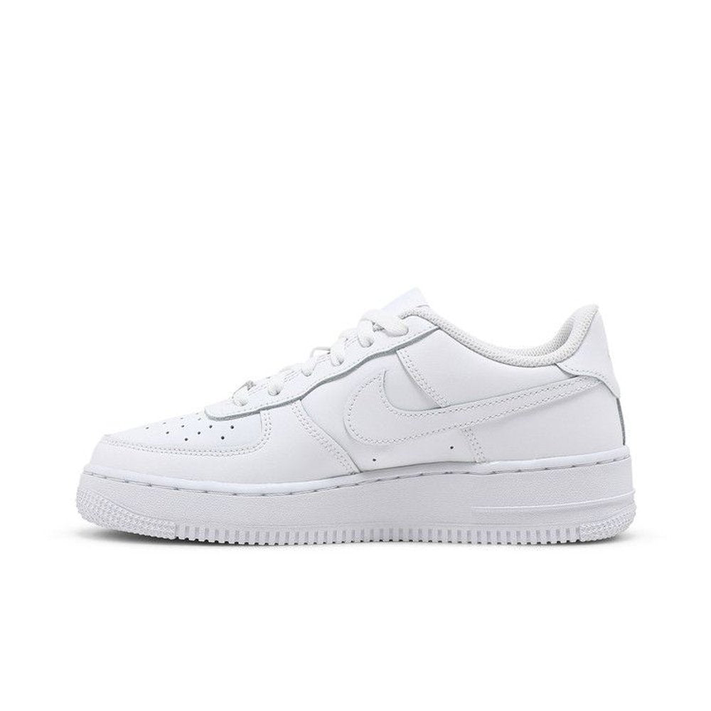 Nike Air Force 1 Low LE Triple White (GS) – detail | Purekickz