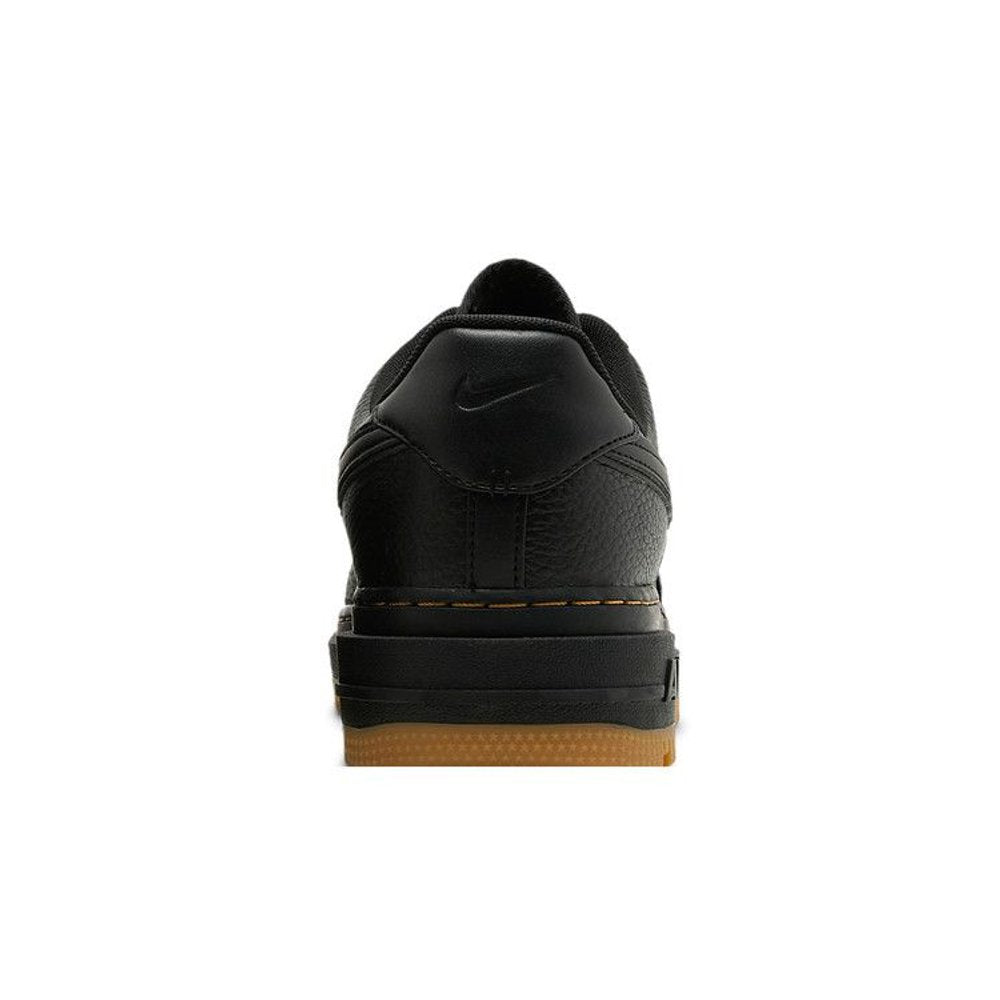 Nike Air Force 1 Low Luxe Black Gum – detail materiálu | Purekickz