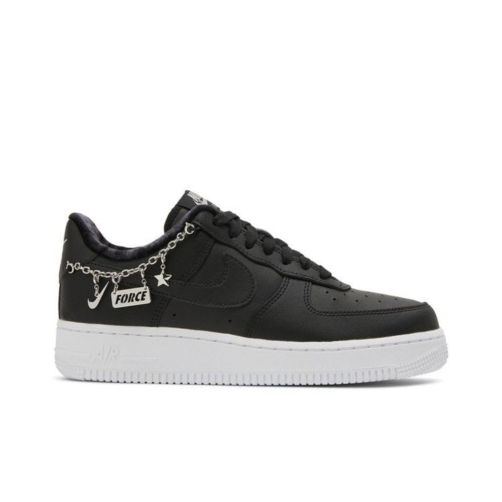 Nike Air Force 1 Low LX Black Pendant (W) – boční pohled | Purekickz