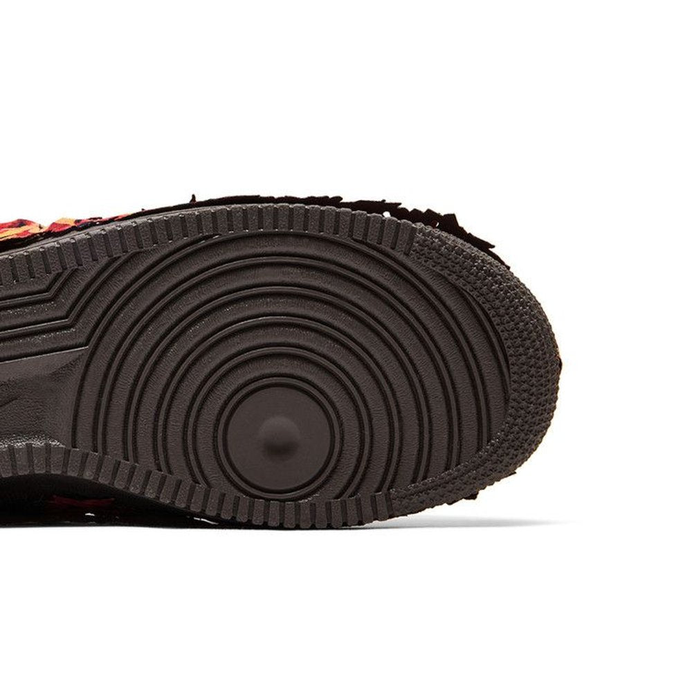 Nike Air Force 1 Low LX Leaf Camo – pohled shora | Purekickz