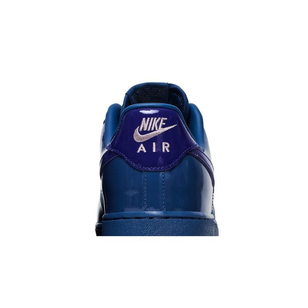 Nike Air Force 1 Low Patent Leather Mystic Navy Grape Ice – detail materiálu | Purekickz