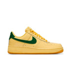 Nike Air Force 1 Low Patent Leather Topaz Gold Pine Green – boční pohled | Purekickz
