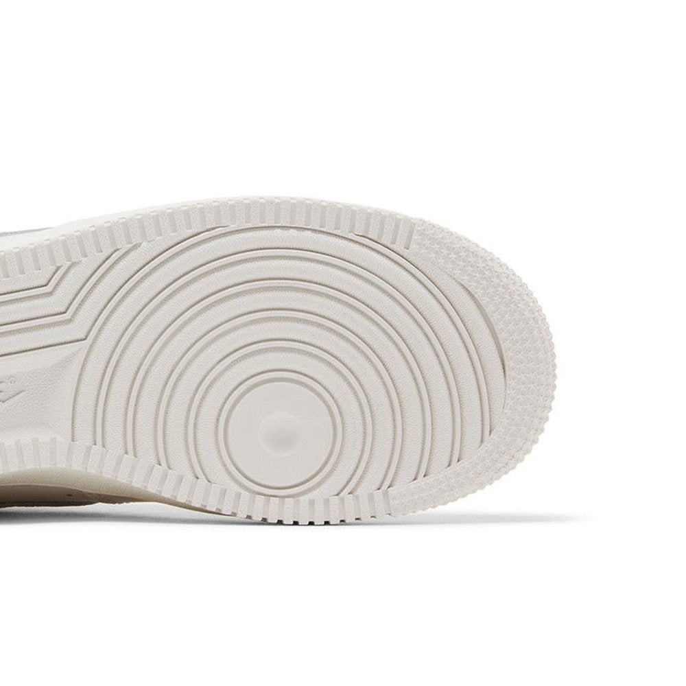 Nike Air Force 1 Low Pegasus Pack Phantom – pohled shora | Purekickz
