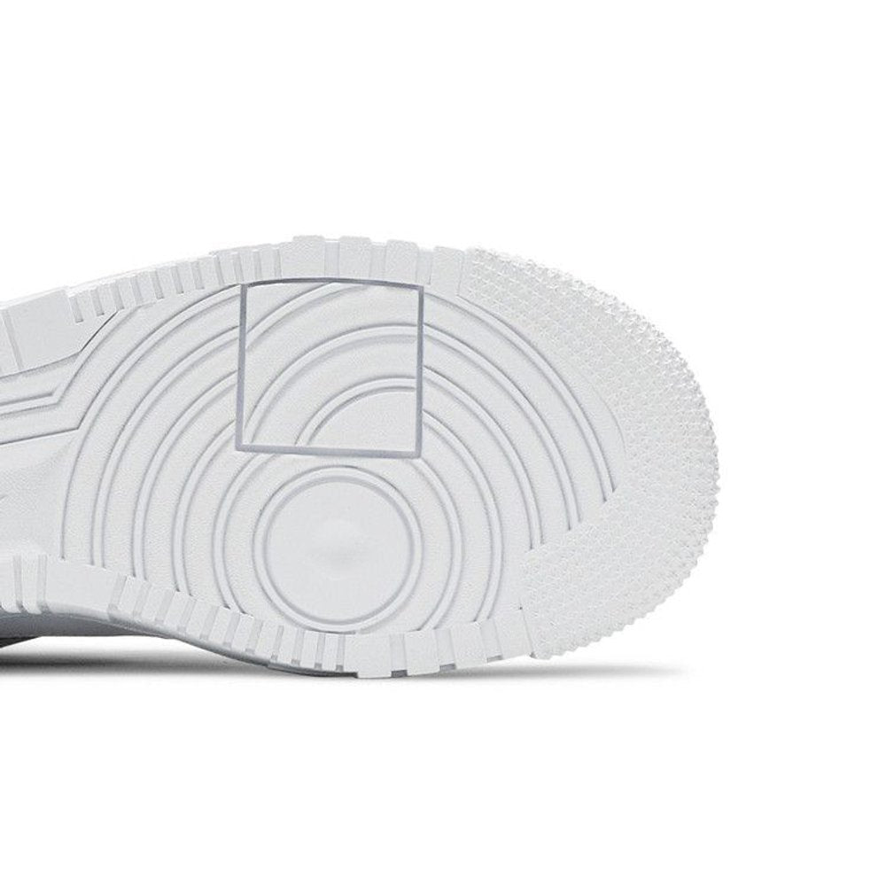 Nike Air Force 1 Low Pixel SE White Leopard – pohled shora | Purekickz