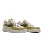 Nike Air Force 1 Low Rough Green (W) – lifestyle foto | Purekickz