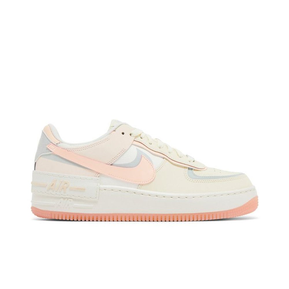 Nike Air Force 1 Low Shadow Coconut Milk Crimson Tint (Women's) – boční pohled | Purekickz