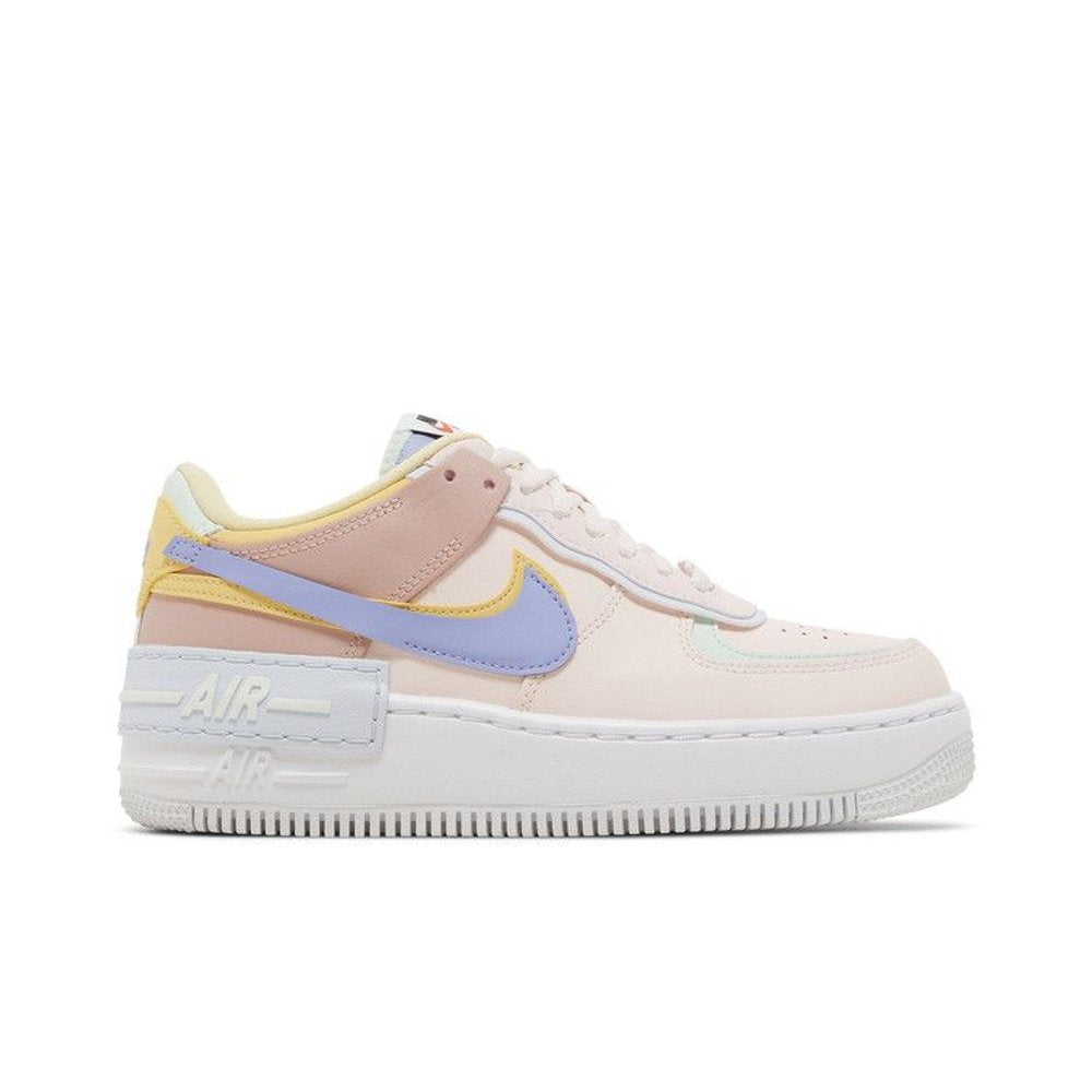 Nike Air Force 1 Low Shadow Light Soft Pink – boční pohled | Purekickz