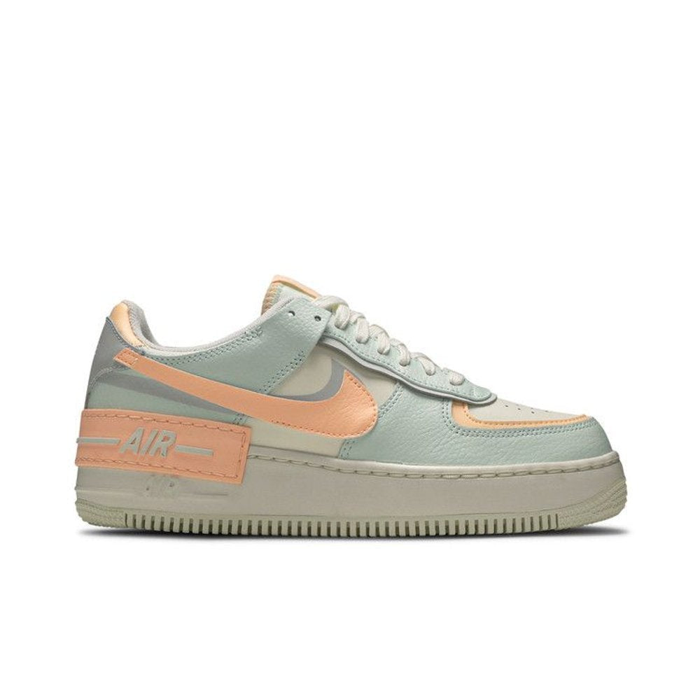 Nike Air Force 1 Low Shadow Sail Barely Green – boční pohled | Purekickz