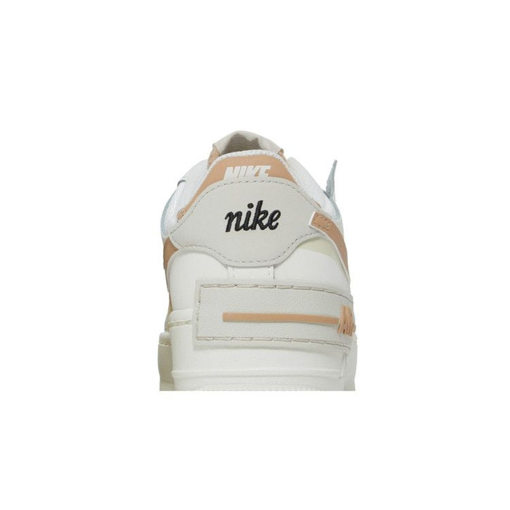 Nike Air Force 1 Low Shadow Sail Fossil Light Bone – detail materiálu | Purekickz