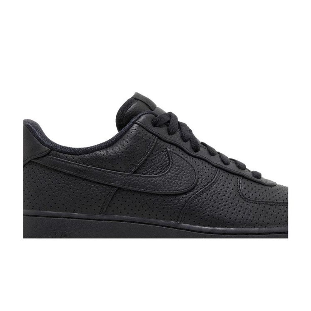 Nike Air Force 1 Low SP Triple Black Perforated – detail | Purekickz