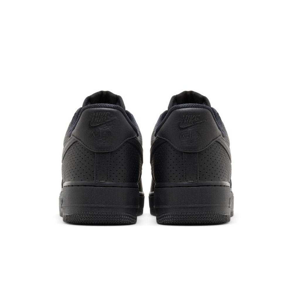 Nike Air Force 1 Low SP Triple Black Perforated – podrážka | Purekickz