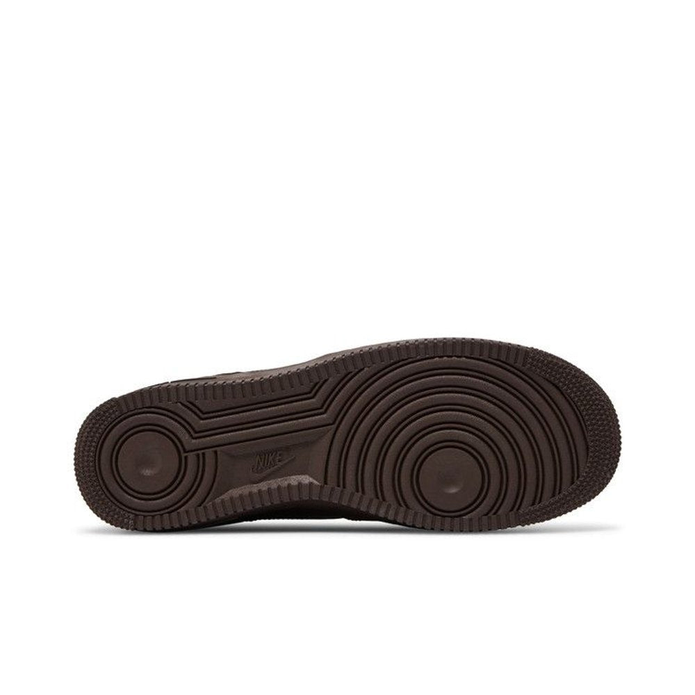 Nike Air Force 1 Low Supreme Brown – zadní pohled | Purekickz