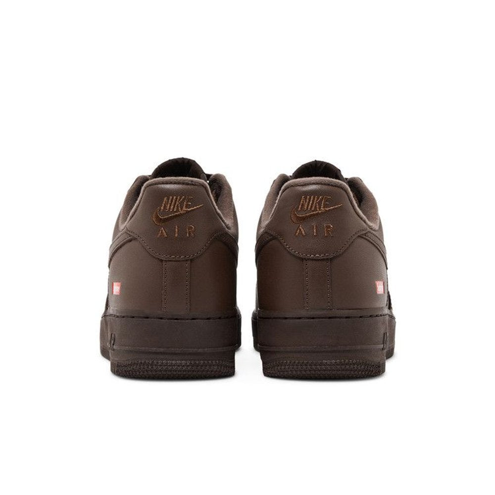 Nike Air Force 1 Low Supreme Brown – podrážka | Purekickz