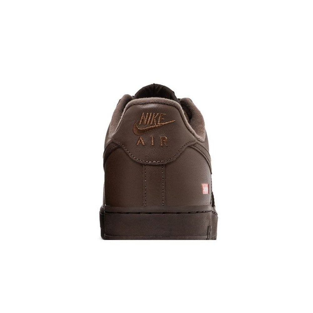 Nike Air Force 1 Low Supreme Brown – detail materiálu | Purekickz