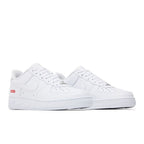 Nike Air Force 1 Low Supreme White – lifestyle foto | Purekickz